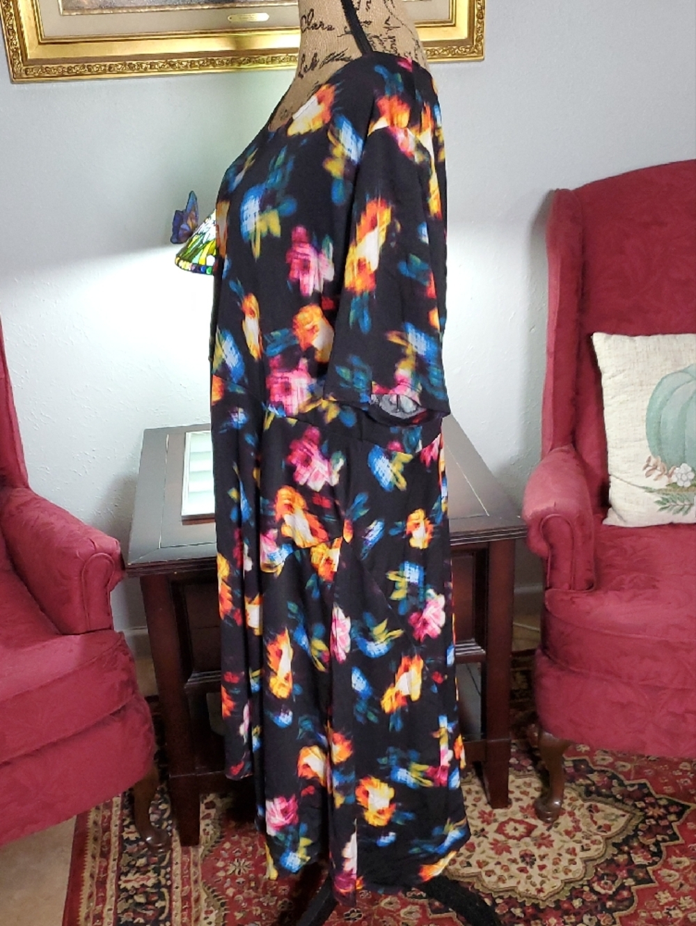 NY Collection Black Midi Dress with Vibrant Floral Print - Picture 5 of 11